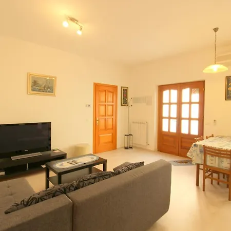 Rozy Near The Beach Apartman Novigrad (Istria)